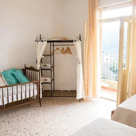 Hébergement de vacances Da Fe' - Casa Con Terrazza Panoramica *